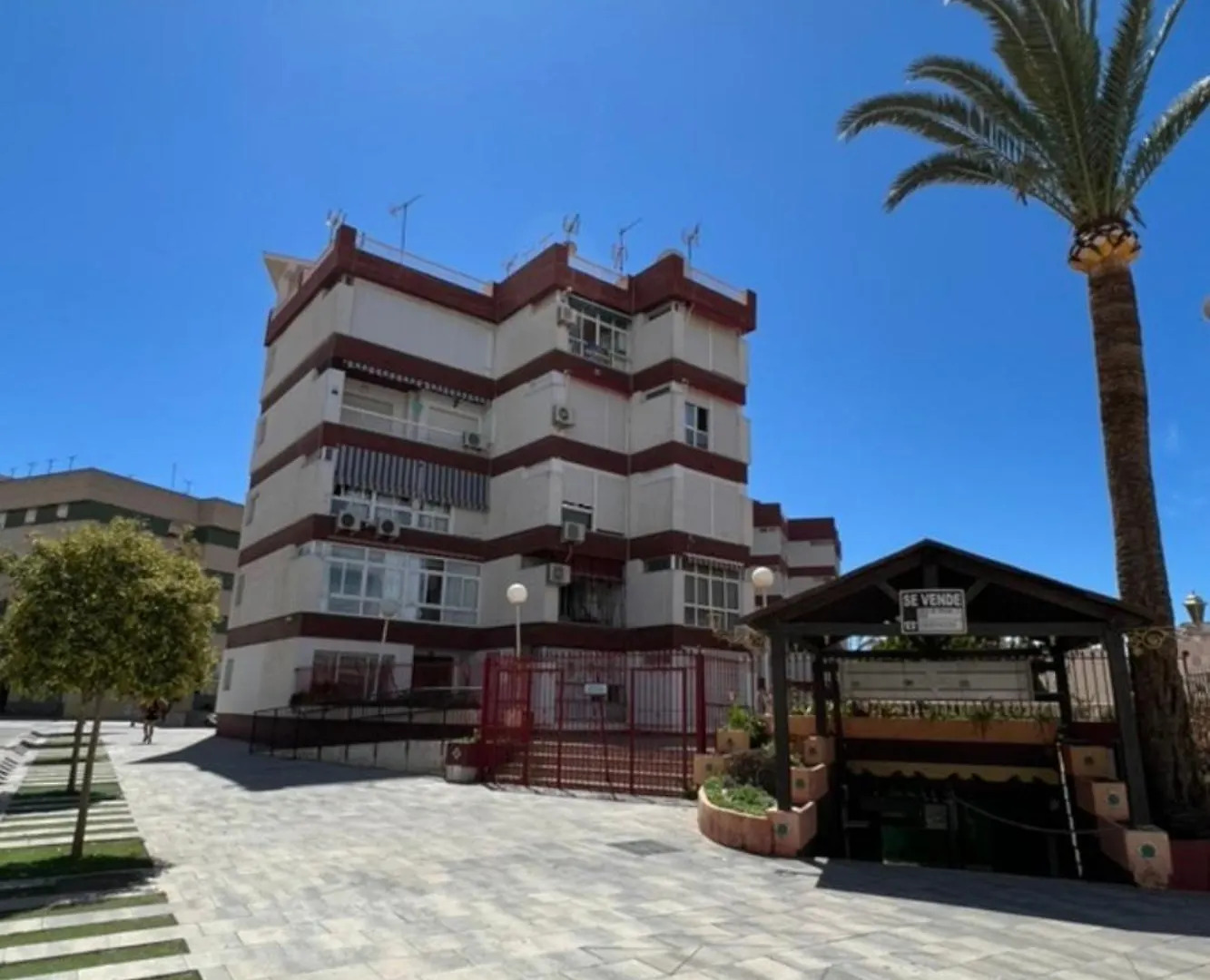 Wonderful Apartment With Pool In Nerja