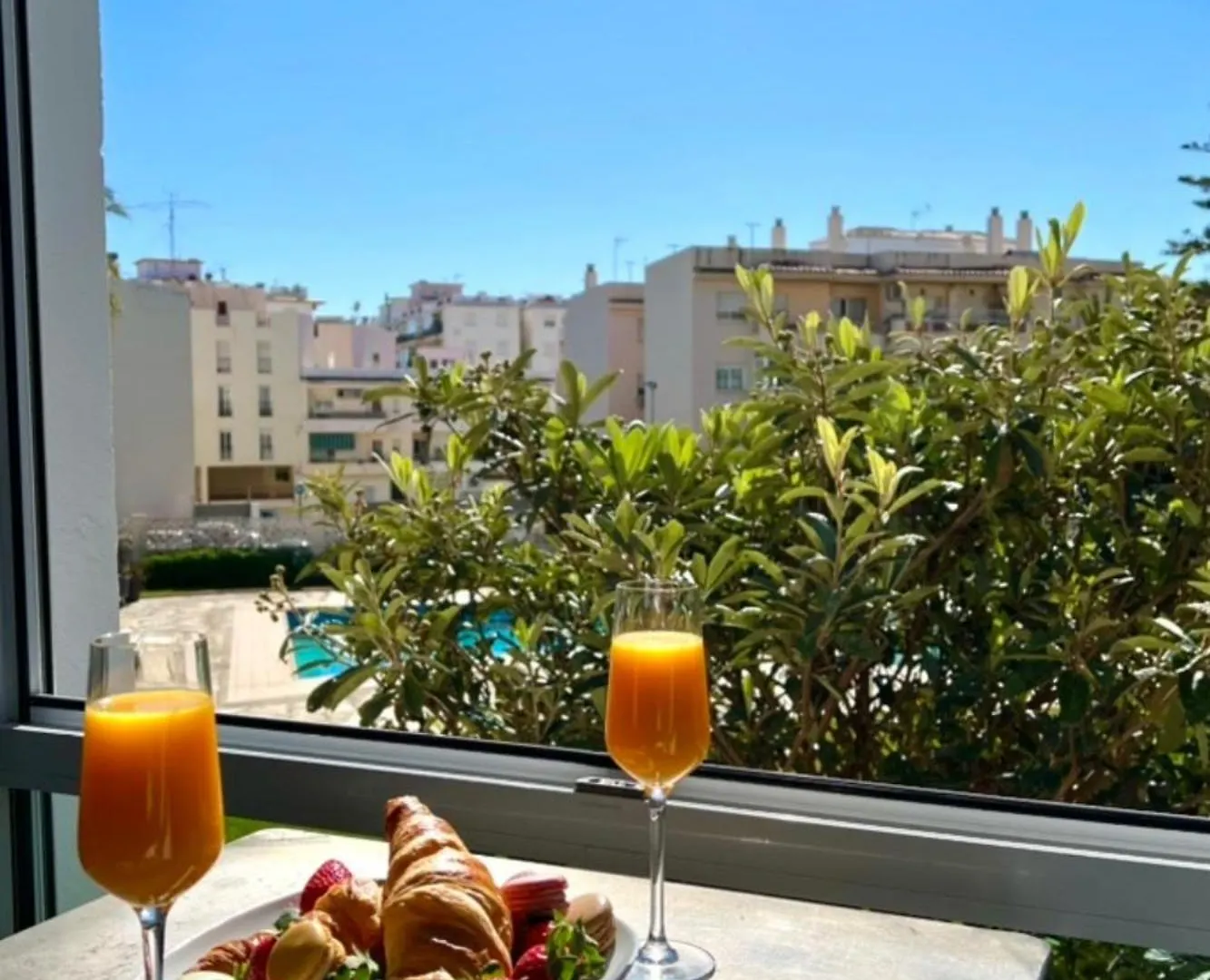 Wonderful Apartment With Pool In Nerja
