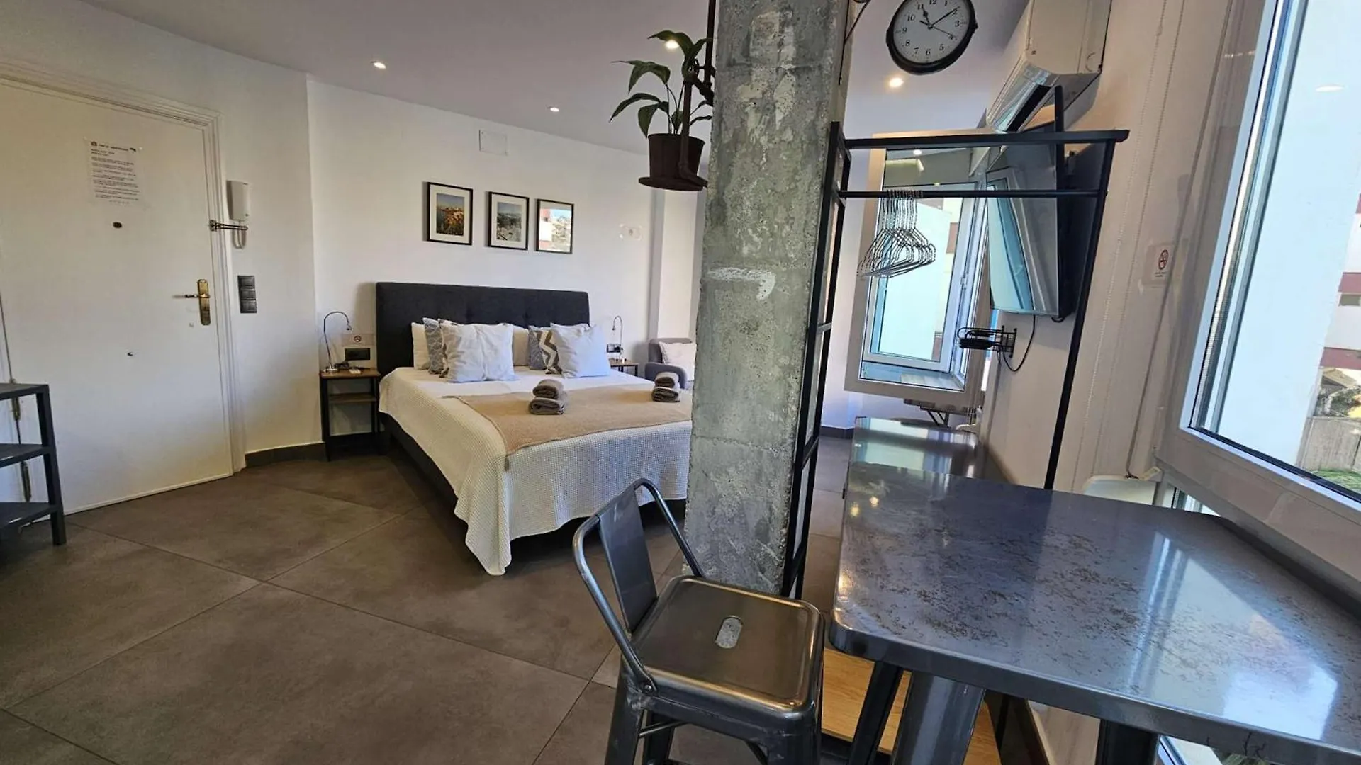 Wonderful Apartment With Pool In Nerja Ισπανία